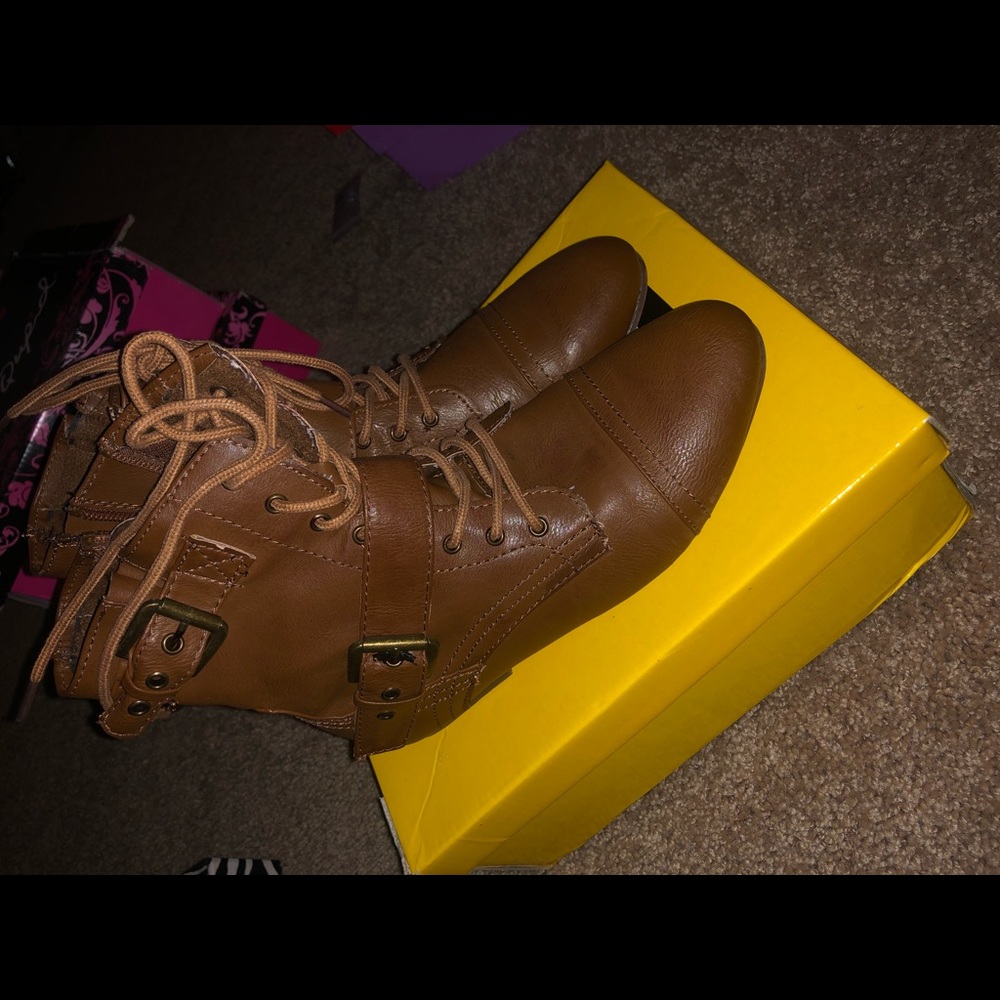 Brown boots